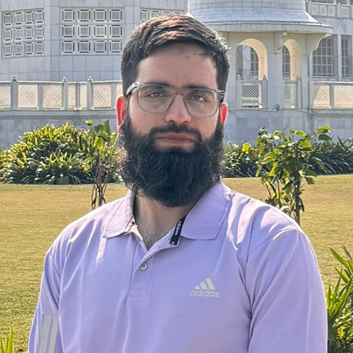 Dr Junaid Iqbal