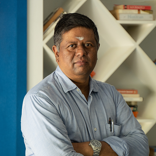 Dr Rajesh V N